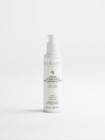 Flacon-pompe de Crème Hydratante Anti-imperfections ODÉANE, 50 ml, vu de trois quarts sur fond gris clair.