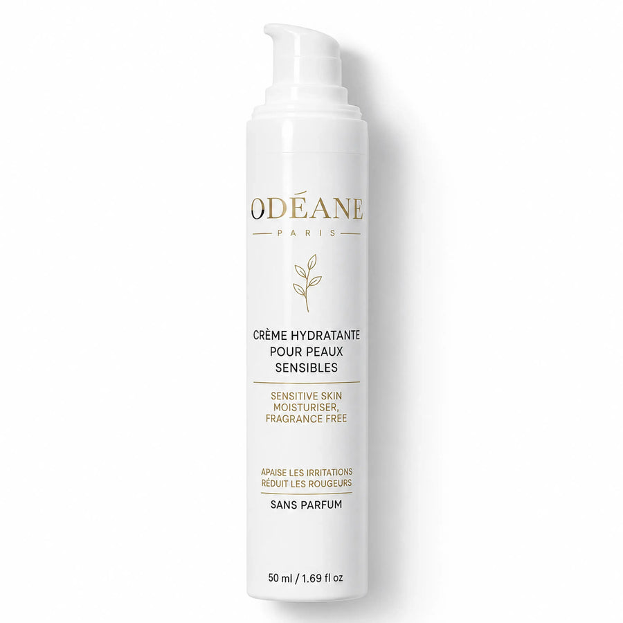 Flacon-pompe blanc de Crème Hydratante Peaux Sensibles ODÉANE, 50 ml, sur fond blanc.